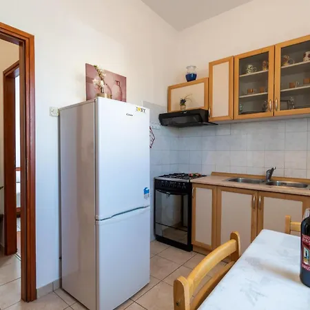 Awesome Apartment In Pula With Wifi * Pula