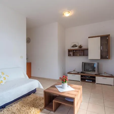 Awesome Apartment In Pula With Wifi * Pula