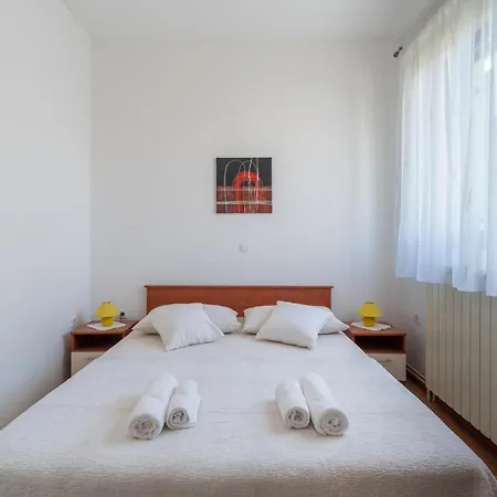 Awesome Apartment In Pula With Wifi * Pula