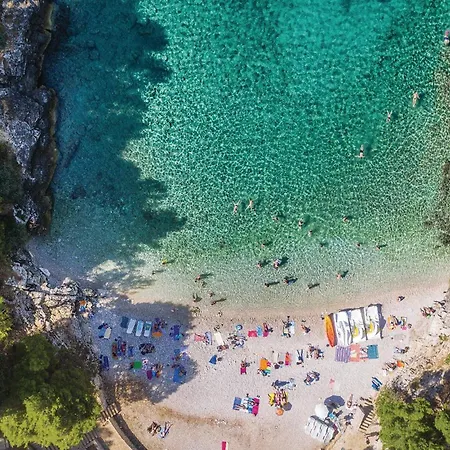 Awesome Apartment In Pula With Wifi