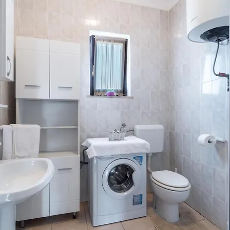 Apartament Gorgeous In With Wifi